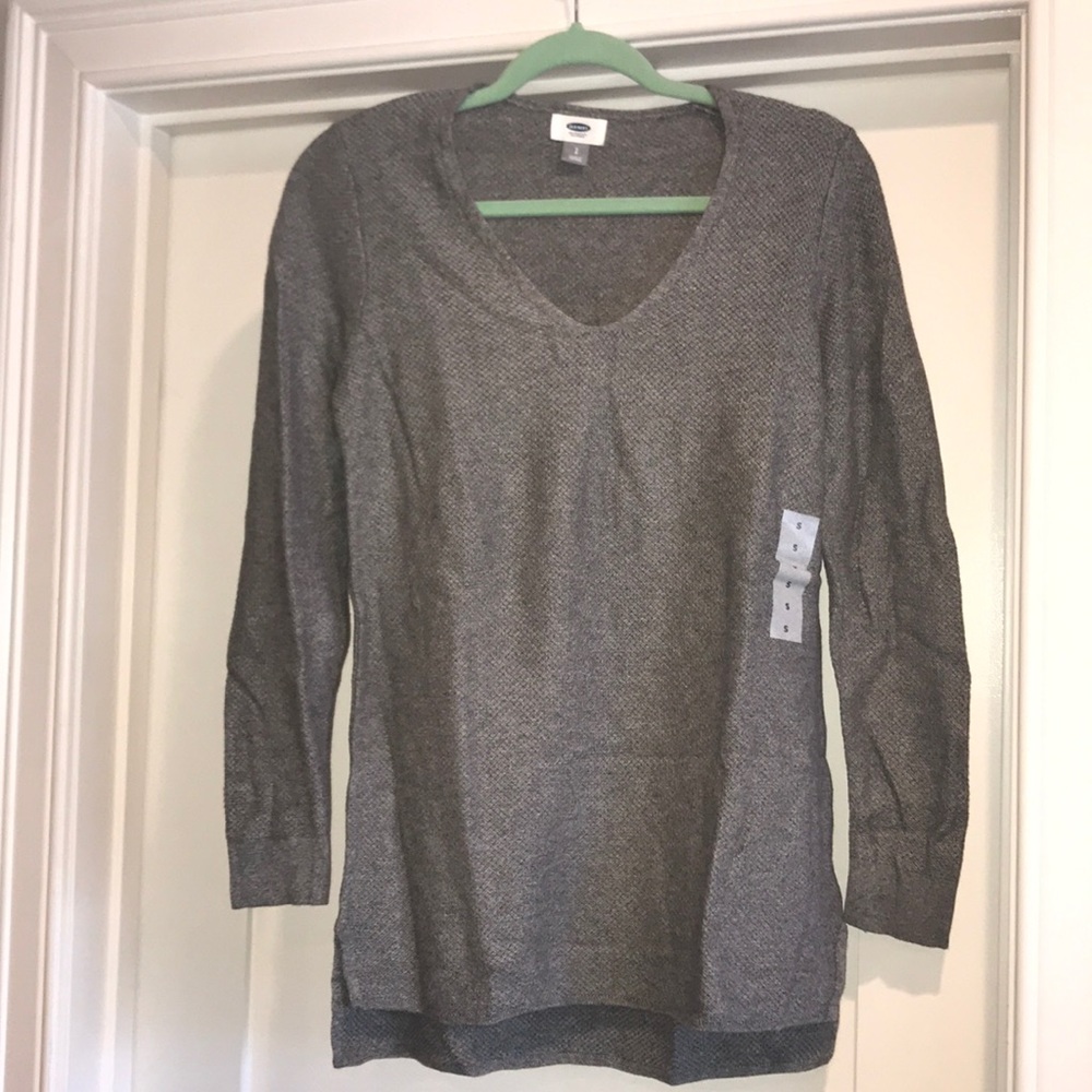 Dark gray v-neck sweater with tags